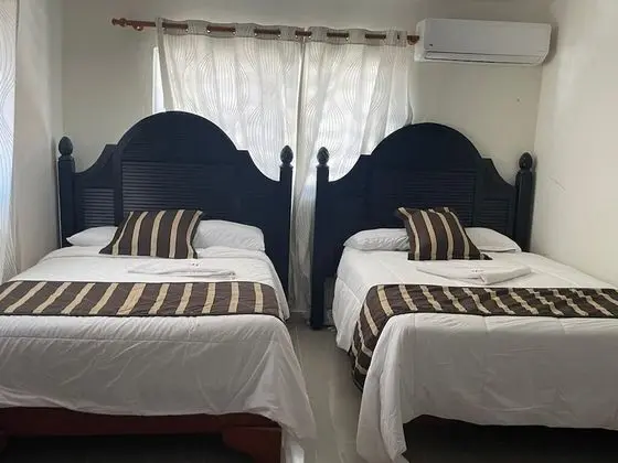 Standard Oda, 1 Büyük (Queen) Boy Yatak