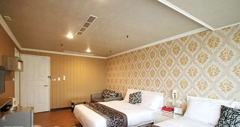 Comfort Dört Kişilik Oda