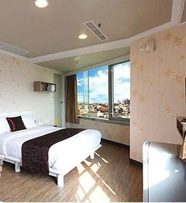 Tek Büyük Yataklı Oda, Şehir Manzaralı