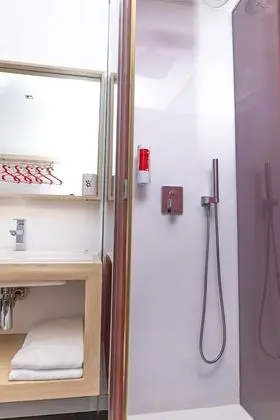 Standard Oda, Şehir Manzaralı