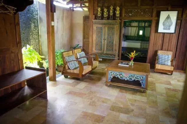 Executive Bungalov