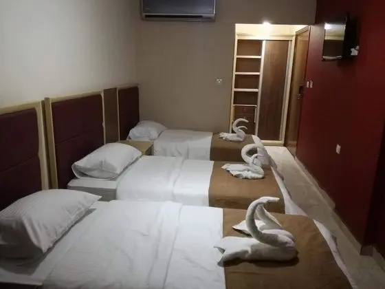 Standard Üç Kişilik Oda