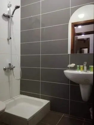Standard Üç Kişilik Oda