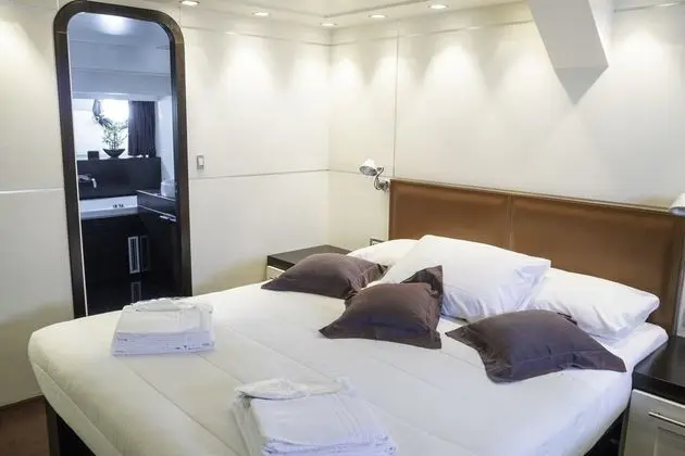 Superior Oda, 1 Büyük (Queen) Boy Yatak, Jakuzi