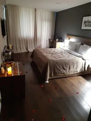 Deluxe Tek Büyük Yataklı Oda, Deniz Manzaralı