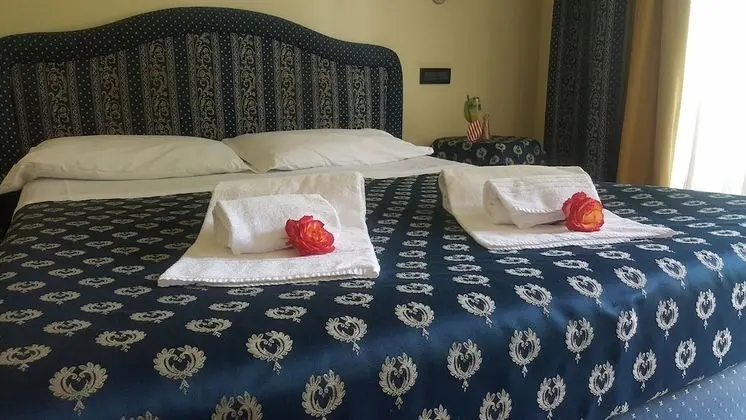 Economy Tek Büyük Yataklı Oda