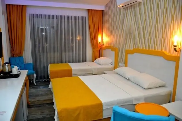 Üç Kişilik Oda, Kara Manzaralı