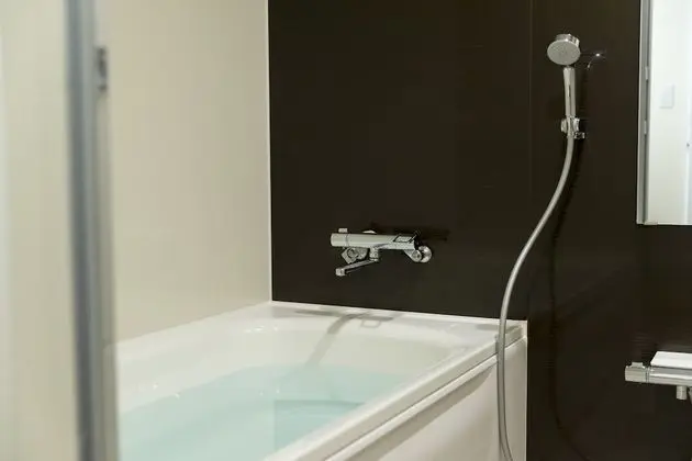 Family Oda, Sigara İçilmez, Özel Banyo (KAZU)