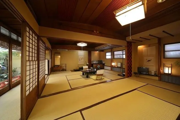 Superior Oda, Ortak Banyo (Japanese Style, KIRI)
