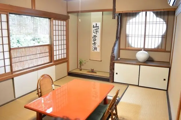 Standard Oda, Sigara İçilmez, Ortak Banyo (Japanese Style Room for 2 guests)
