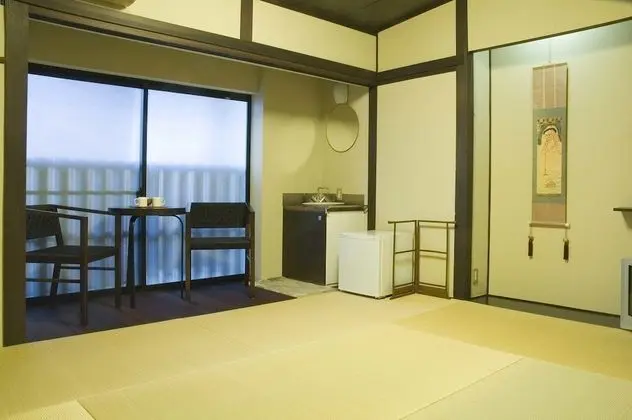 Traditional Oda (Japanese Style, for 1 Guest)