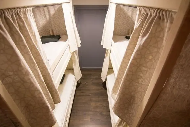 Ortak Ranzalı Oda, Karma Ranzalı Oda (4 beds)