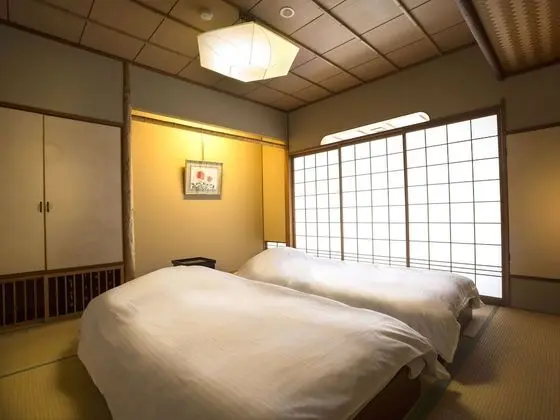 Junior Oda, Sigara İçilmez (Suite, with Low bed)