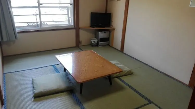 Traditional Oda (Japanese Style for 4 People)