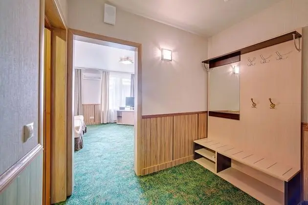 Standard Tek Büyük veya İki Ayrı Yataklı Oda, Balkon