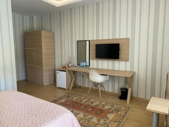 https://images.odamax.com/img/1024x768/odamax/image/upload/Yahura_Otel_Ayd_n_202604161659495_Garden5.jpg