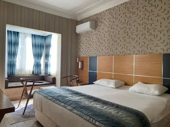 https://images.odamax.com/img/1024x768/odamax/image/upload/Yahura_Otel_Ayd_n_202604161714022_Cumbali1.jpg