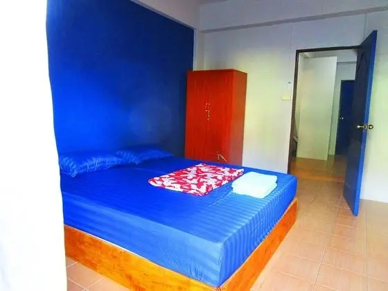Standard Double Room with Shared Bathroom