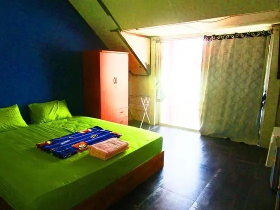 Standard Double Room with Shared Bathroom