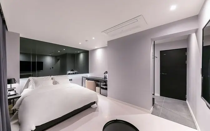 Oda (Deluxe/Breakfast included (Netflix av)