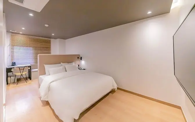 Oda (Deluxe/Breakfast included (Netflix av)