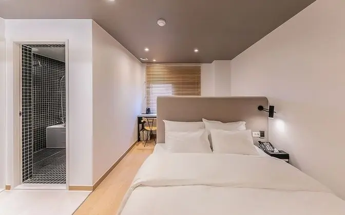 Oda (Deluxe/Breakfast included (Netflix av)