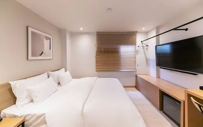 Oda (Standard/Breakfast included (Netflix )