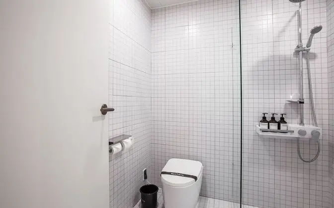 Oda (Standard/Breakfast included (Netflix )