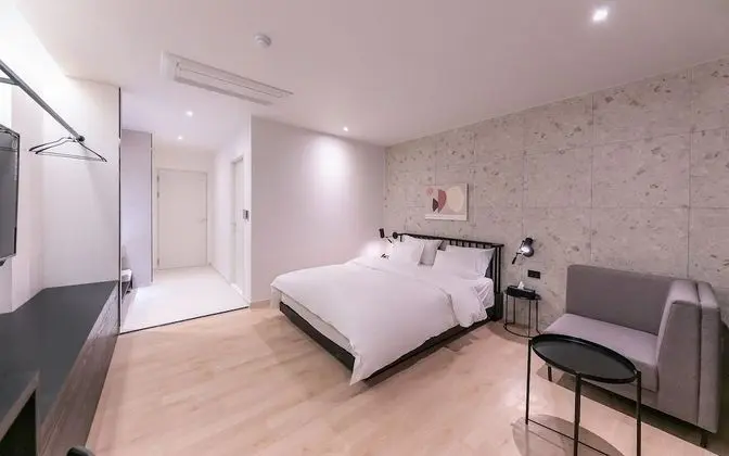 Oda (VIP/Breakfast included (Netflix avail)