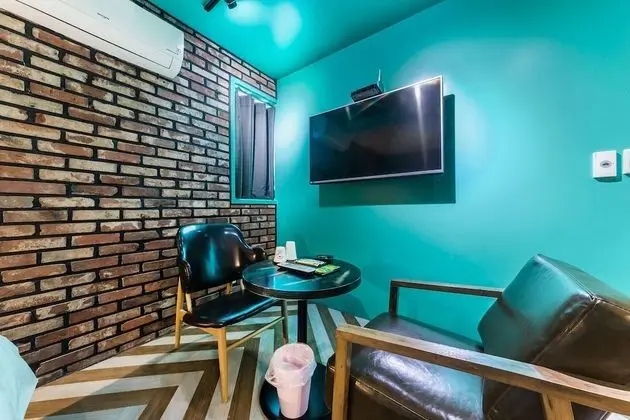 Süit (Check-in: Mon-Thu 6 PM, Fri-Sun 9 PM)