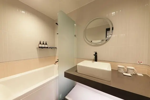 Exclusive Tek Büyük Yataklı Oda (Movie Room)