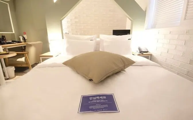 Oda (Premium (Netflix viewing available))