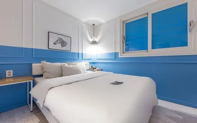 Oda (Premium (Netflix viewing available))