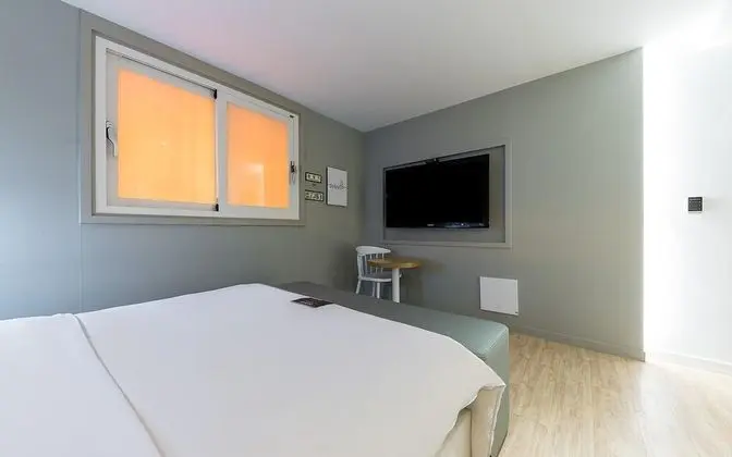 Oda (Standard (Netflix viewing available))