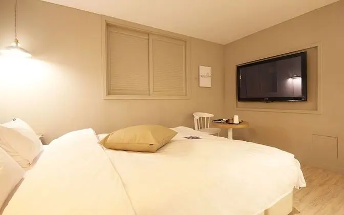 Oda (Standard (Netflix viewing available))