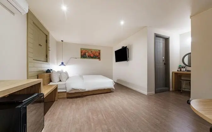 Royal Tek Büyük Yataklı Oda