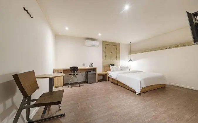 Royal Tek Büyük Yataklı Oda