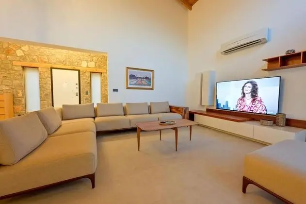 Villa, Bahçe Manzaralı