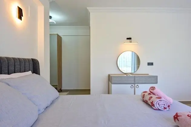 Villa, Bahçe Manzaralı