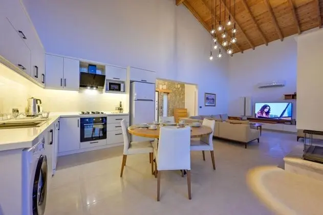 Villa, Bahçe Manzaralı