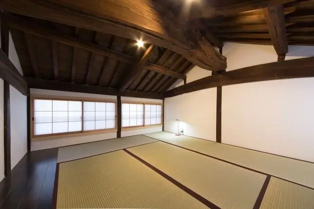 Dubleks (Main Building, ICHO)