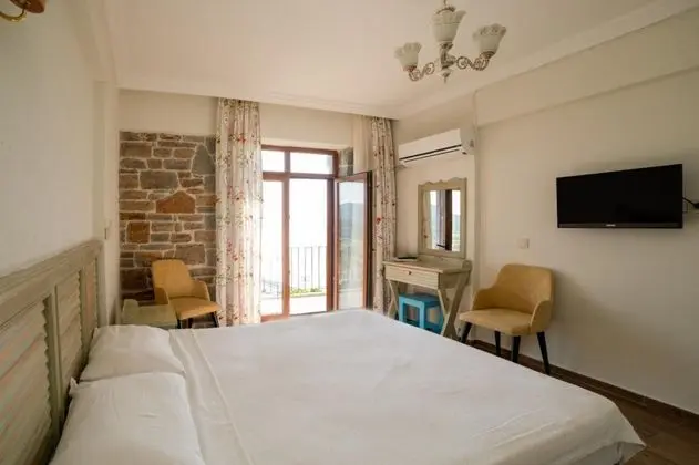 Deluxe Çift Kişilik Oda, Deniz Manzaralı, Balkonlu
