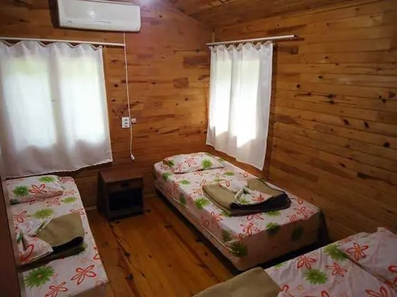Standart Üç Kişilik Oda - Yarım Pansiyon
