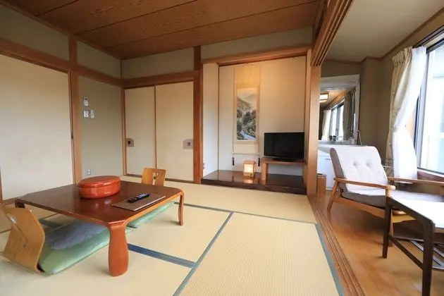 Traditional Oda (Japanese Style For 4 People)