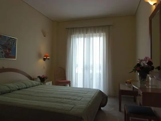 Standard Tek Büyük veya İki Ayrı Yataklı Oda