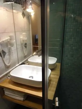 Standard Tek Büyük veya İki Ayrı Yataklı Oda