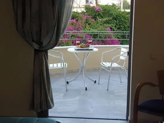Standard Tek Büyük veya İki Ayrı Yataklı Oda