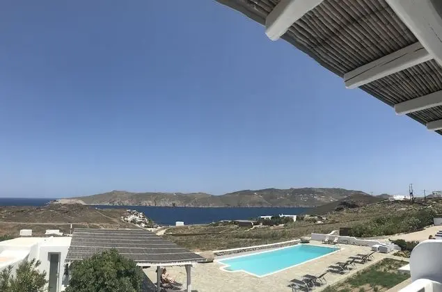Myconian Sea View Suite