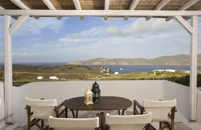 Myconian Sea View Suite