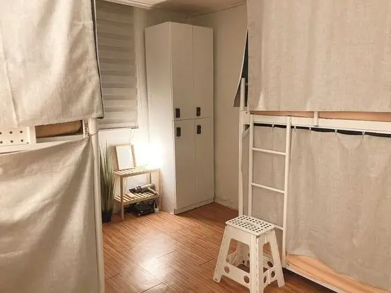 Ortak Ranzalı Oda, Sadece kadınlar için (4 guests)